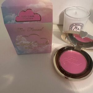 Too Faced Cloud Crush Blush - Vibrant Pink Delight